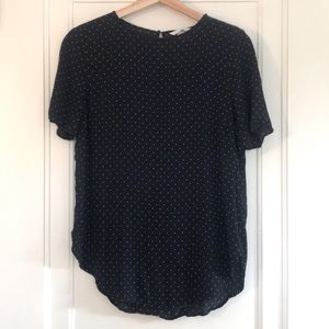 H&M navy blue polka dotted top size 6